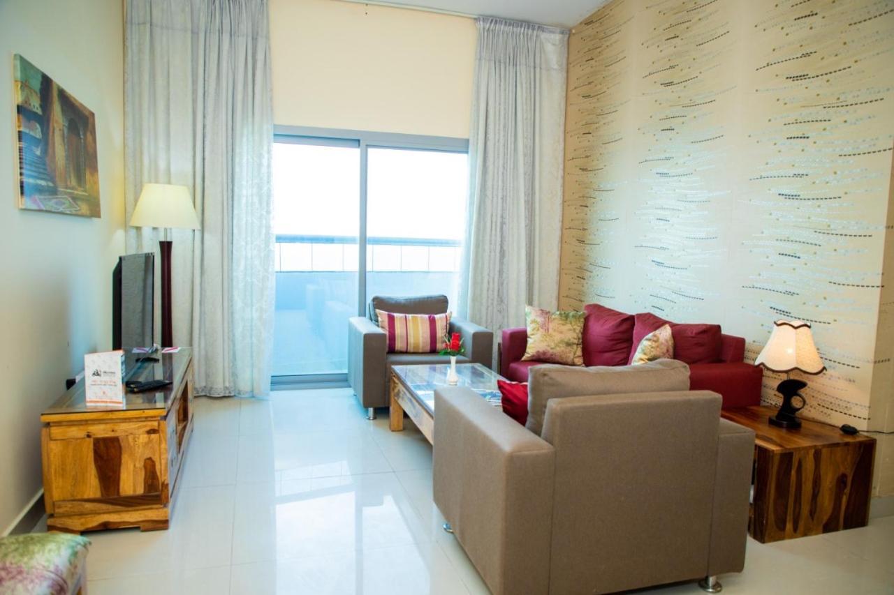 Ewan Tower Hotel Apartments Ajman Bagian luar foto