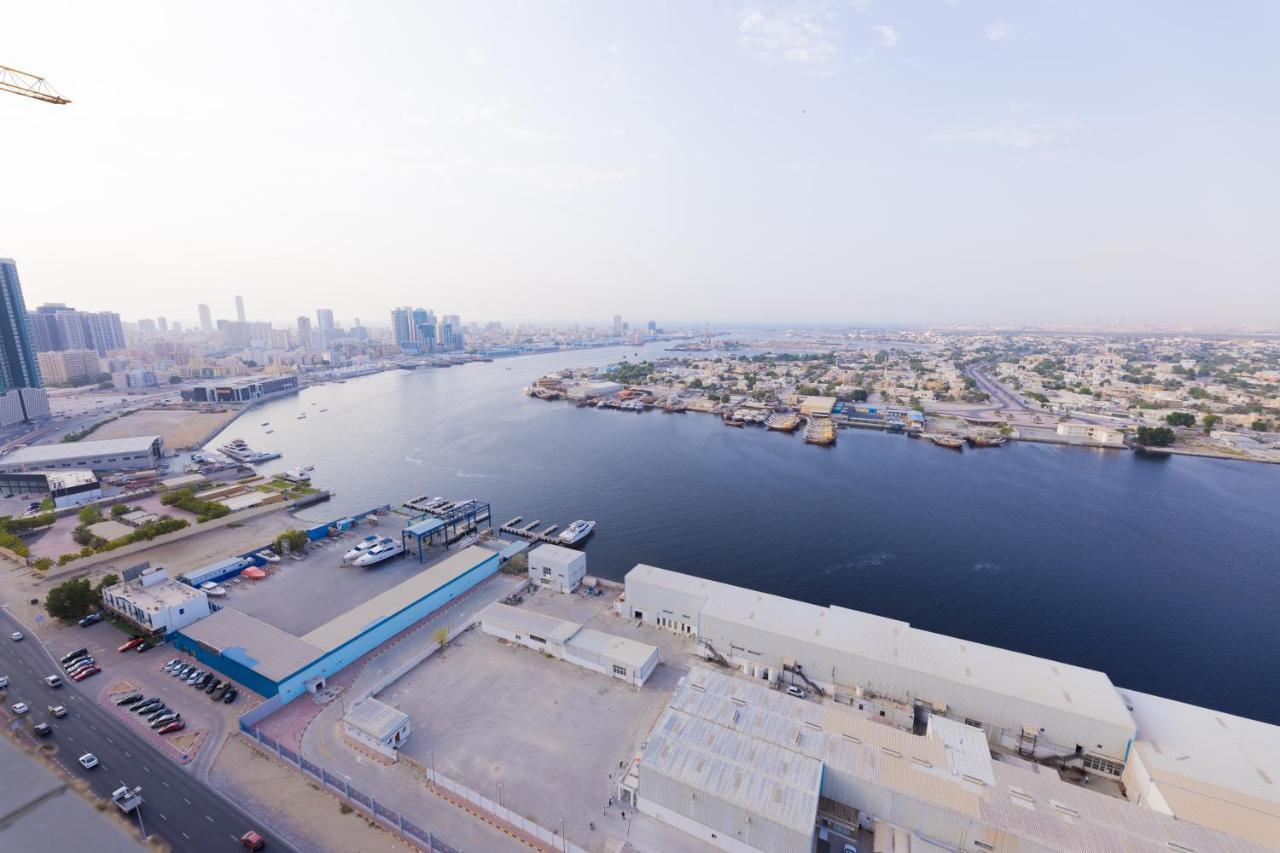 Ewan Tower Hotel Apartments Ajman Bagian luar foto