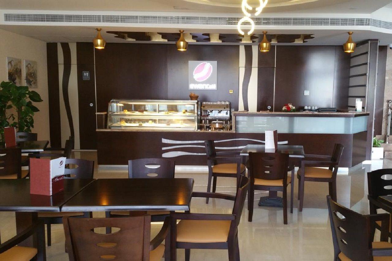 Ewan Tower Hotel Apartments Ajman Bagian luar foto